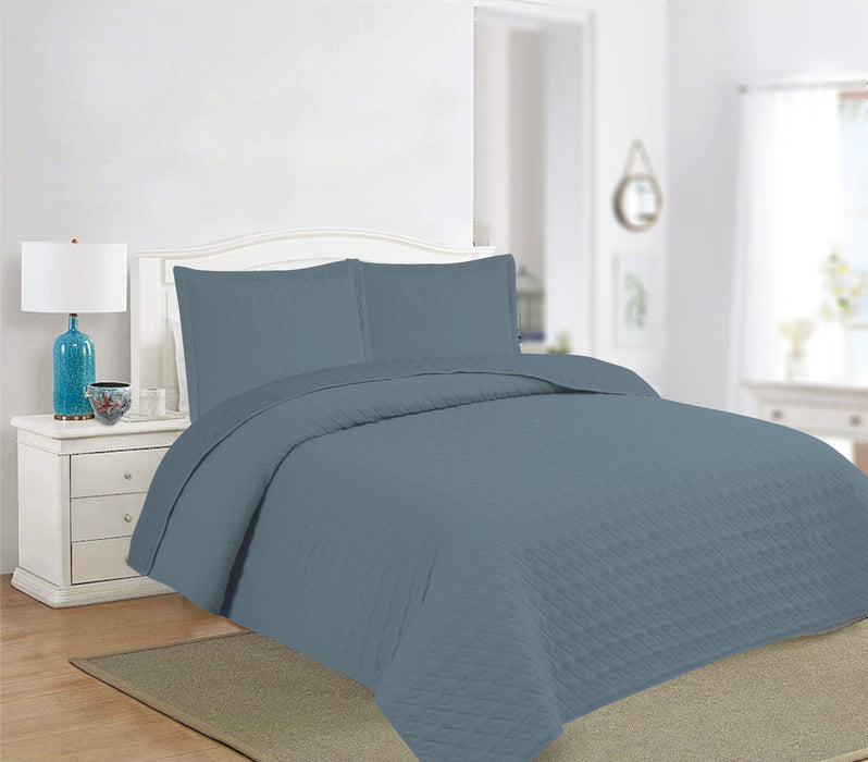 Quilt Doral Velvety Colección Lúmina - COMPRA MÍNIMA 7 UNIDADES 1.5 PLAZA,  6 UNIDADES 2.0 PLAZAS, 5 UNIDADES 2.5 PLAZAS