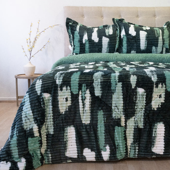 Cubrecama Cotelón Estampado Deluxe con Sherpa  - COMPRA MÍNIMA 6 UNIDADES 1.5 Y 5 UNIDADES 2.0 PLAZAS, 2.5 PLAZAS Y 3.0 PLAZAS