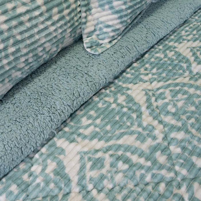 Cubrecama Cotelón Estampado Deluxe con Sherpa  - COMPRA MÍNIMA 6 UNIDADES 1.5 Y 5 UNIDADES 2.0 PLAZAS, 2.5 PLAZAS Y 3.0 PLAZAS