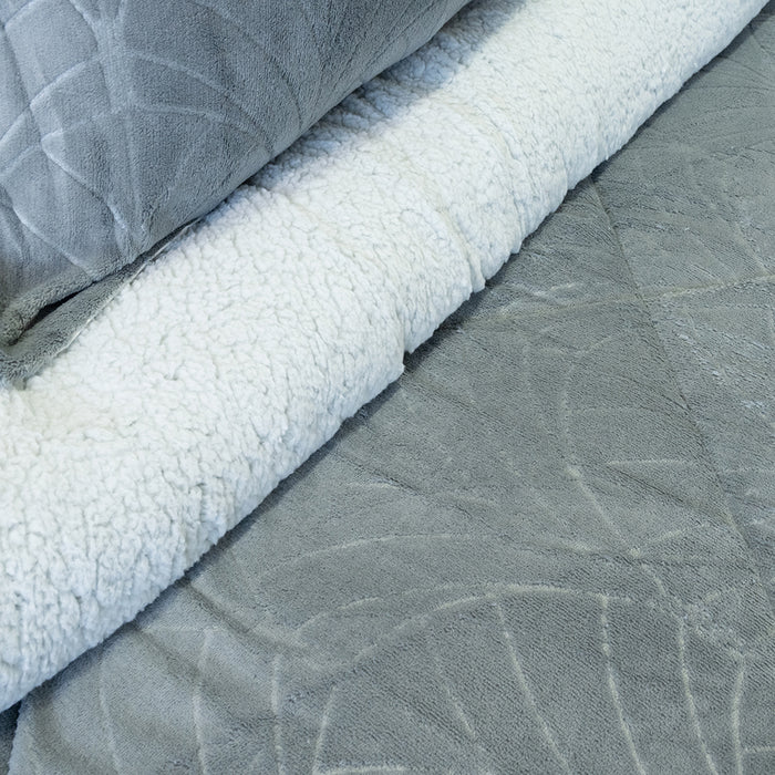 Cubrecama Outboss Deluxe con Sherpa  - COMPRA MÍNIMA 6 UNIDADES 1.5 Y 5 UNIDADES 2.0 PLAZAS, 2.5 PLAZAS Y 3.0 PLAZAS