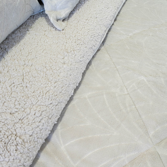 Cubrecama Outboss Deluxe con Sherpa  - COMPRA MÍNIMA 6 UNIDADES 1.5 Y 5 UNIDADES 2.0 PLAZAS, 2.5 PLAZAS Y 3.0 PLAZAS