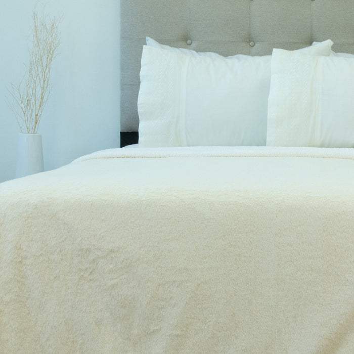 Frazadas Doral Plush Deluxe con Sherpa Colores surtidos