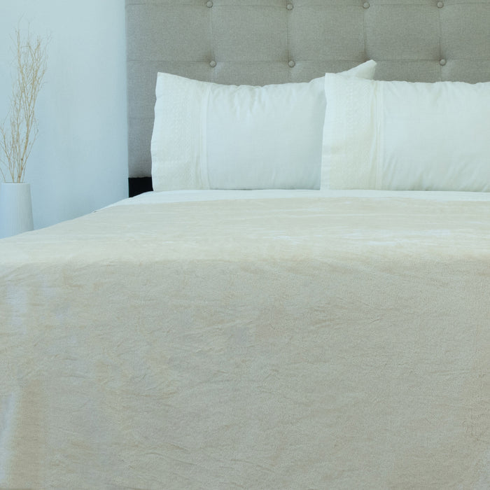 Frazada Flannel Outboss Deluxe con Sherpa - COMPRA MÍNIMA 12 UNI. 1.5 PLAZA, 10 UNI. 2.0 PLAZAS Y 10 UNI. 2.5 PLAZAS