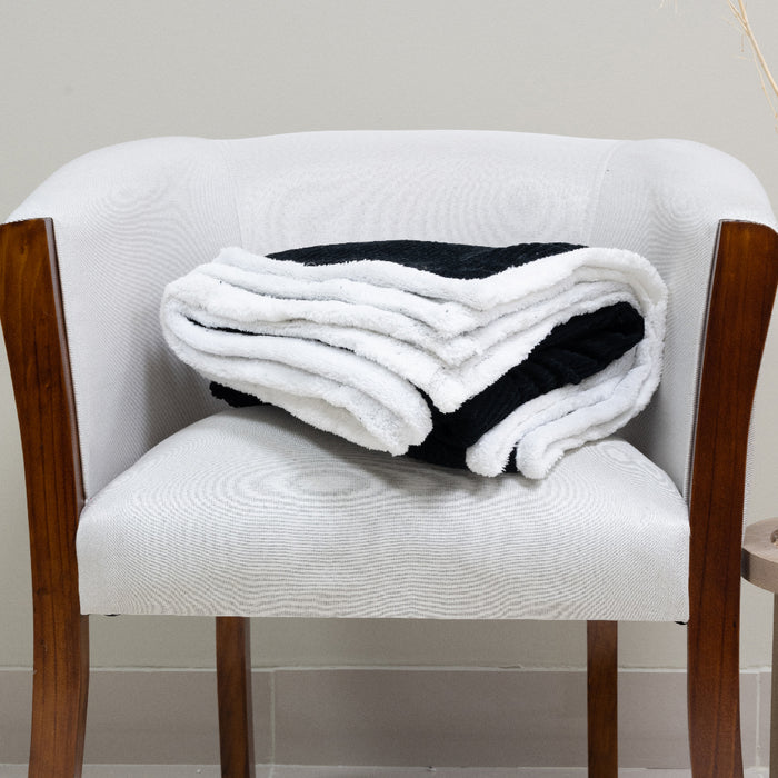 Manta Flannel Outboss Deluxe con Sherpa - COMPRA MÍNIMA 16 UNIDADES