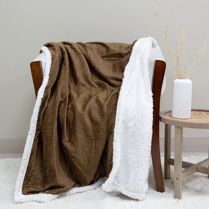Manta Flannel Outboss Deluxe con Sherpa - COMPRA MÍNIMA 16 UNIDADES