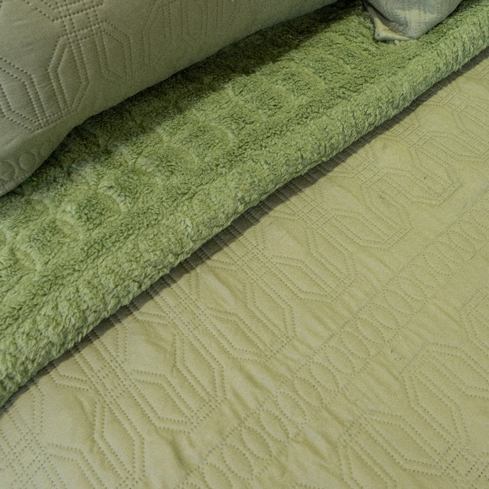 Quilt Hotpress Viena con Sherpa Colección Nebula